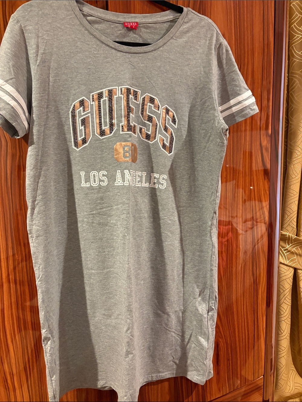 GUESS Grey Short-Sleeve Los Angeles Graphic Tee